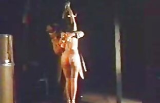 XXX Biondo con grande tette bellezza ha grande film porno vecchie gratis tette per un sconosciuto su il strada