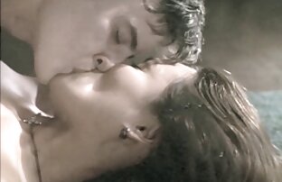 XXX Lussuriosi gay silenziosamente succhiare video porno con animali e donne il pene del suo amico addormentato
