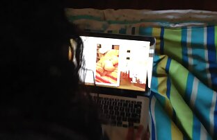 Feticismo del piede ragazza costretta a leccare i piedi del suo schiavo sottomesso video donne mature hot